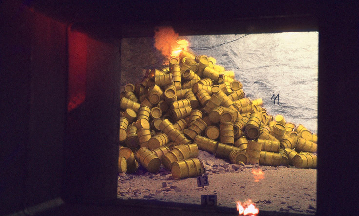 Historische Aufnahme zeigt Stapel von Castoren unter Tage